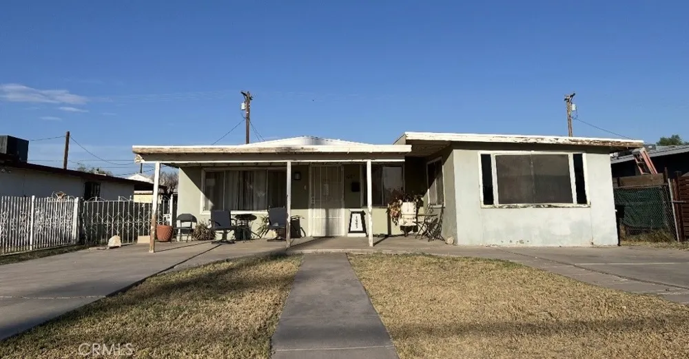 1005 South 3rd Street El Centro, CA 92243