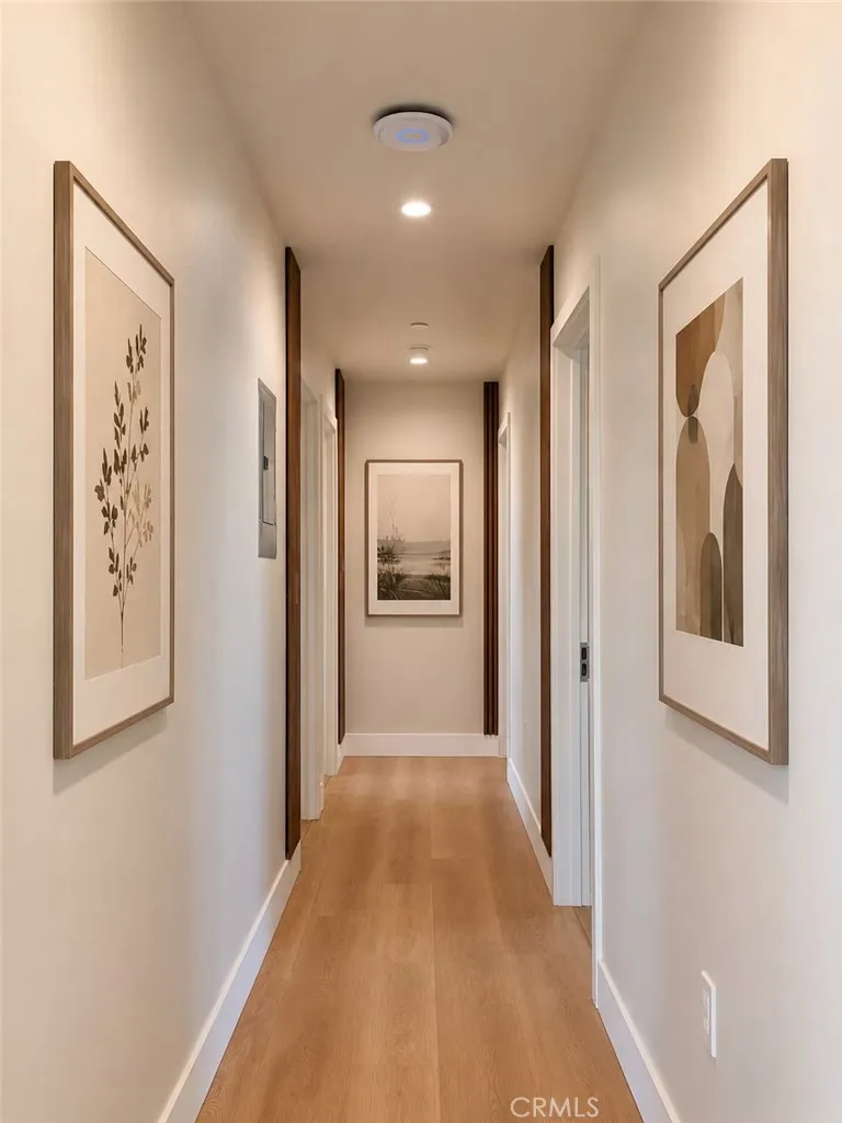 1575 W 35th Los Angeles, CA 90018