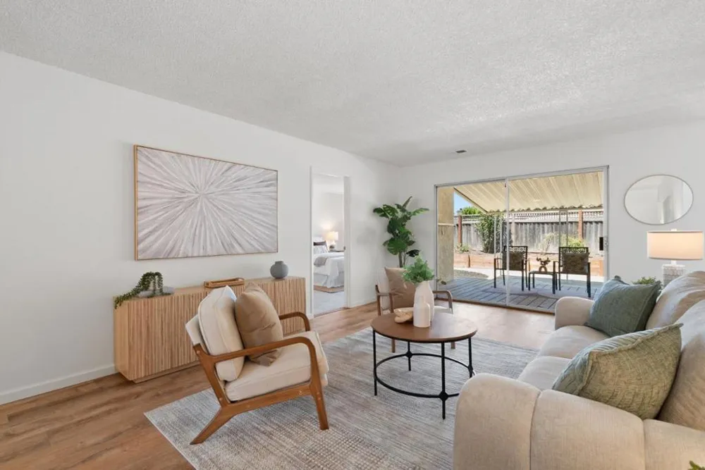 829 Almond Drive Watsonville, CA 95076