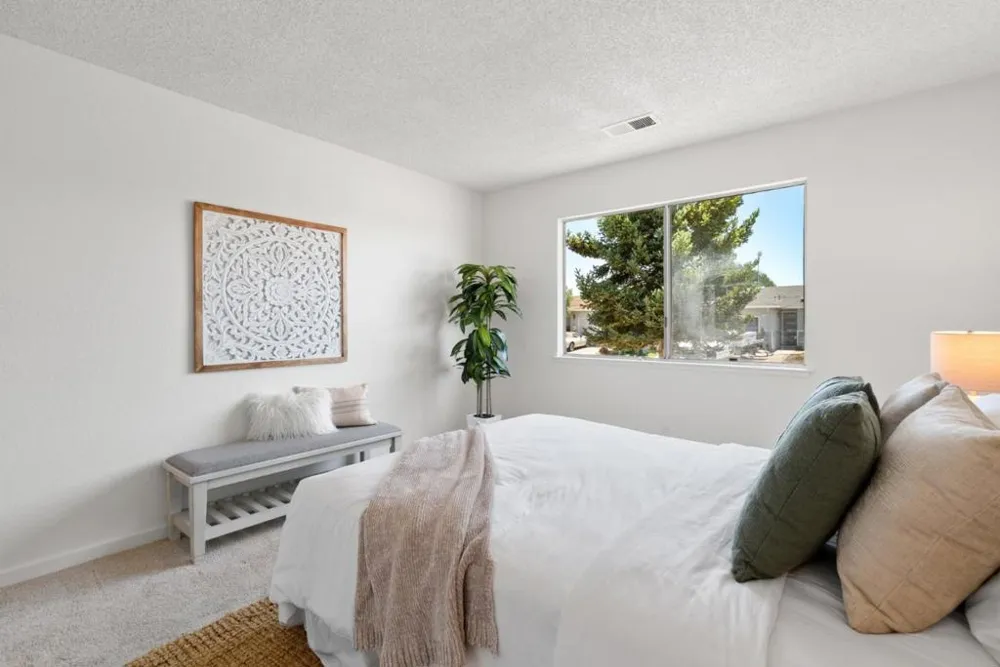 829 Almond Drive Watsonville, CA 95076