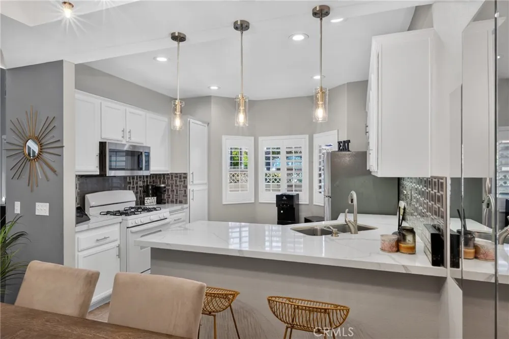 13036 Avenida Pescador Riverside, CA 92503
