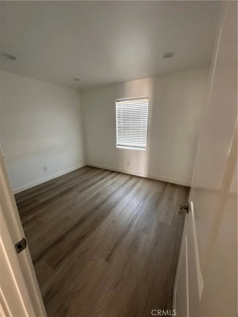 7312 Walnut Ave Paramount, CA 90723