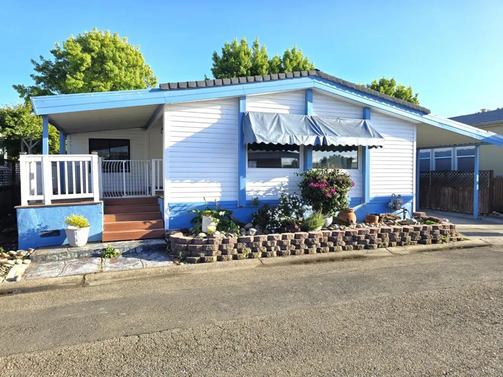1360 Buckingham Way #1360 Hayward, CA 94544