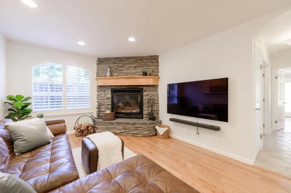 240 Bobs Lane Scotts Valley, CA 95066