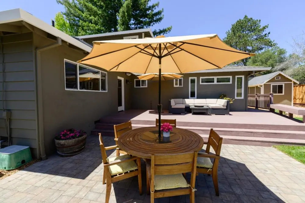 240 Bobs Lane Scotts Valley, CA 95066