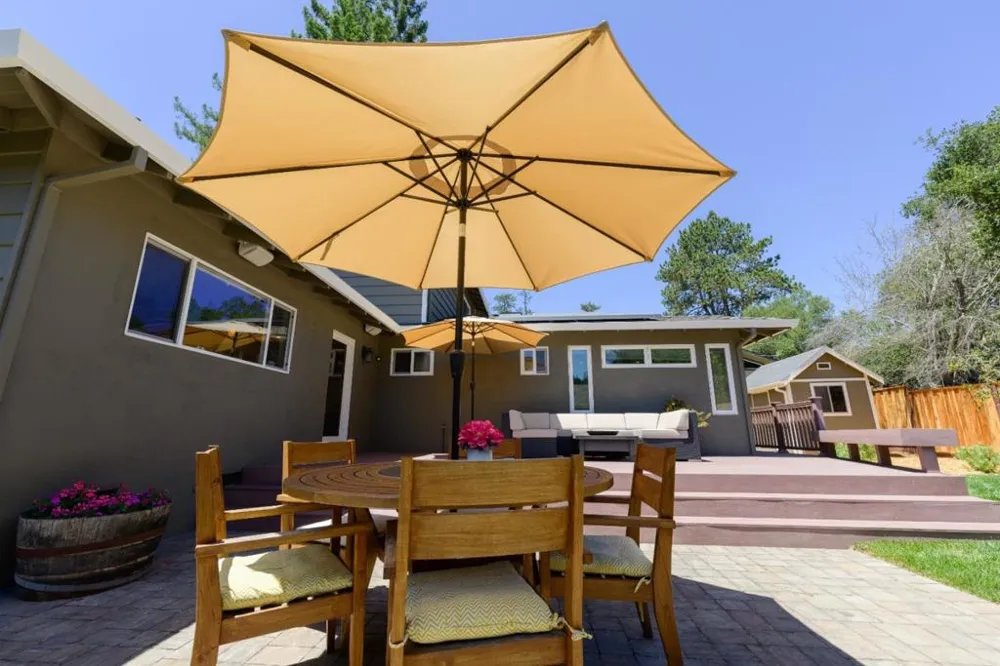 240 Bobs Lane Scotts Valley, CA 95066