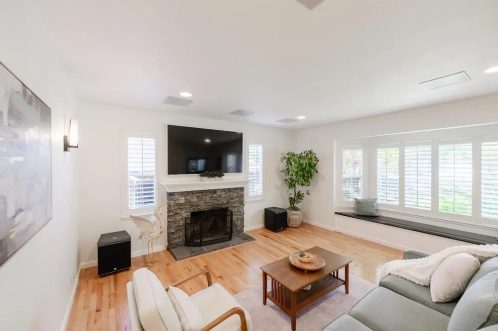 240 Bobs Lane Scotts Valley, CA 95066