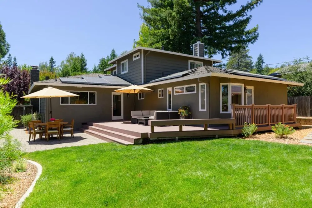 240 Bobs Lane Scotts Valley, CA 95066