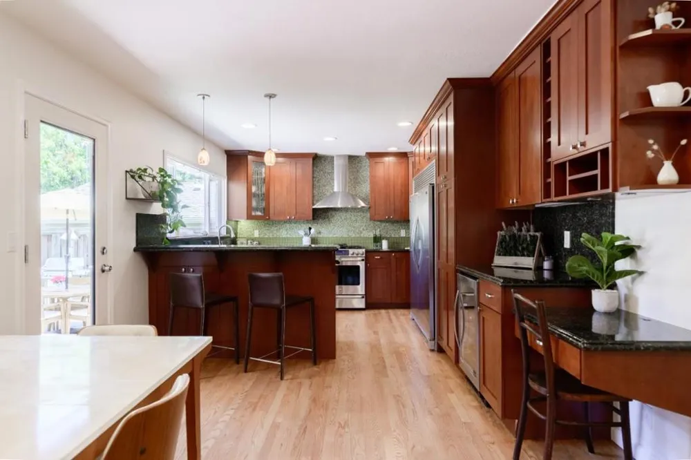 240 Bobs Lane Scotts Valley, CA 95066