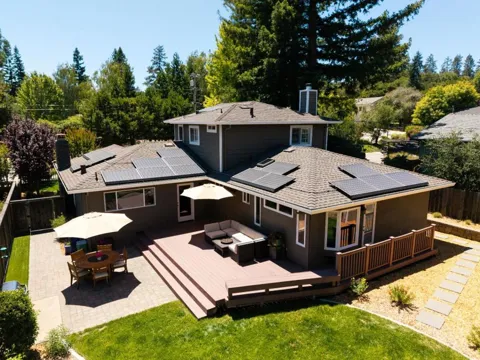 240 Bobs Lane