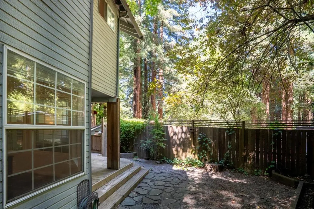 110 Azalea Way Ben Lomond, CA 95005