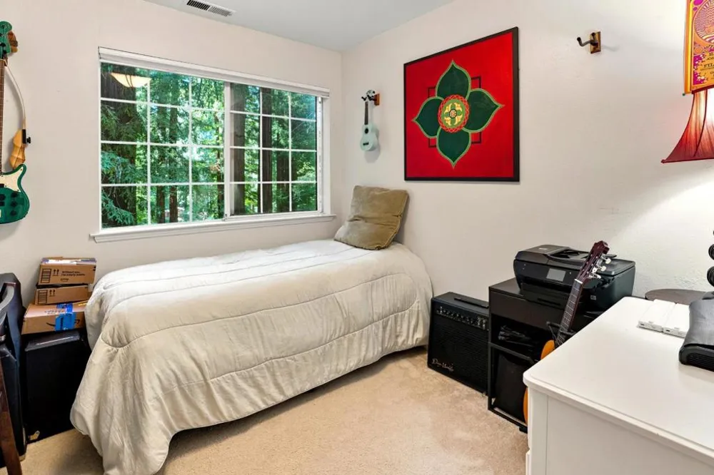 110 Azalea Way Ben Lomond, CA 95005