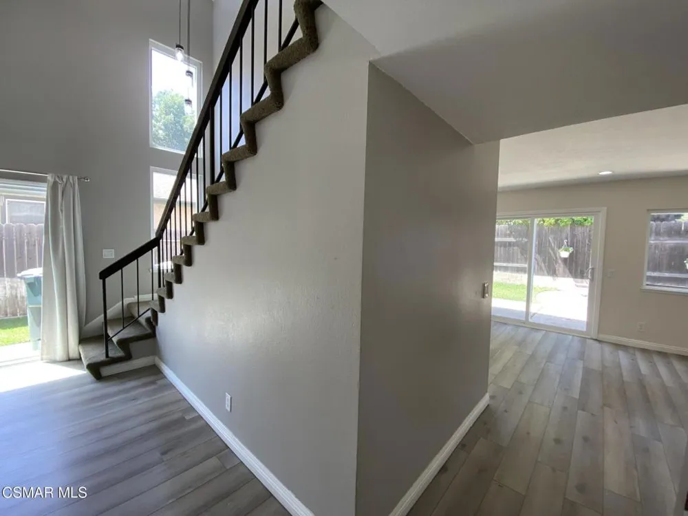 161 Green Glade Court Camarillo, CA 93010