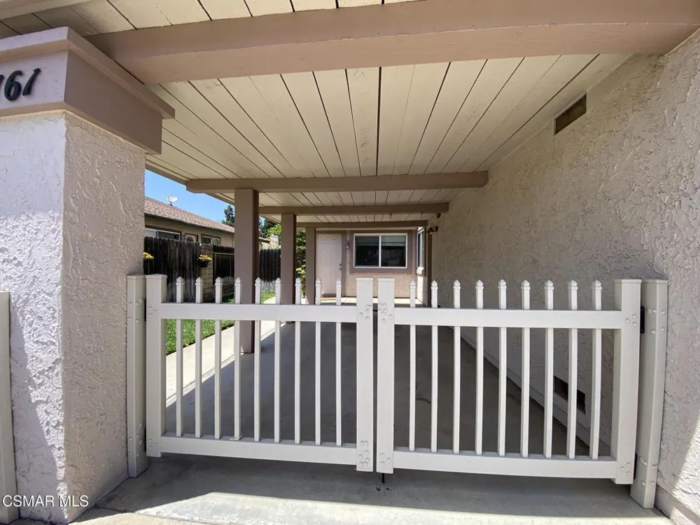 161 Green Glade Court Camarillo, CA 93010