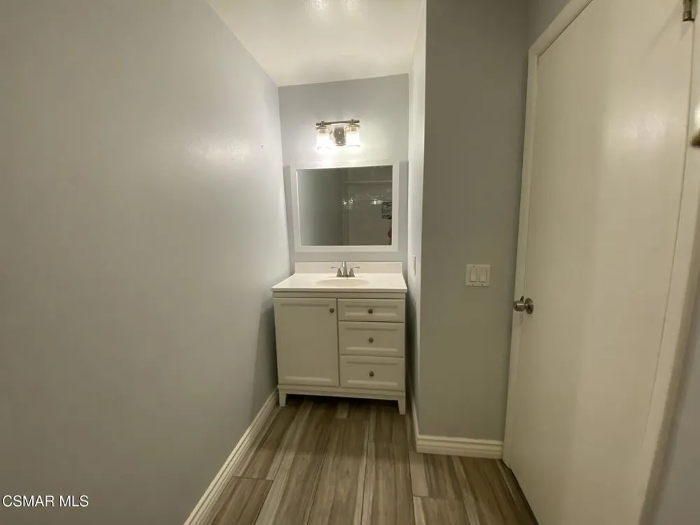 161 Green Glade Court Camarillo, CA 93010