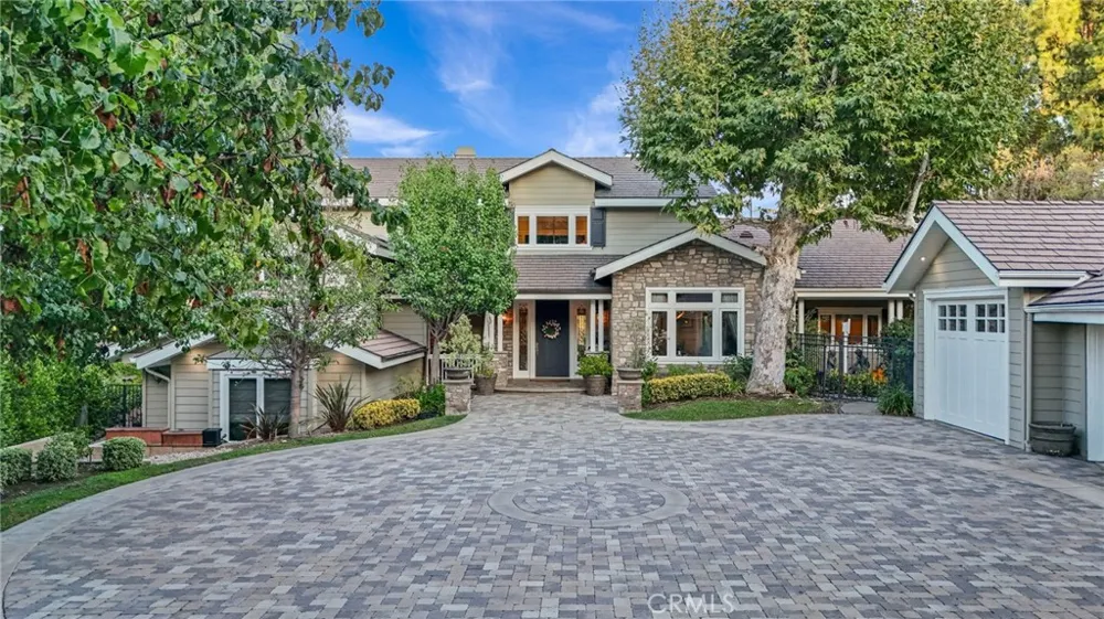 1738 Rocky Fullerton, CA 92831