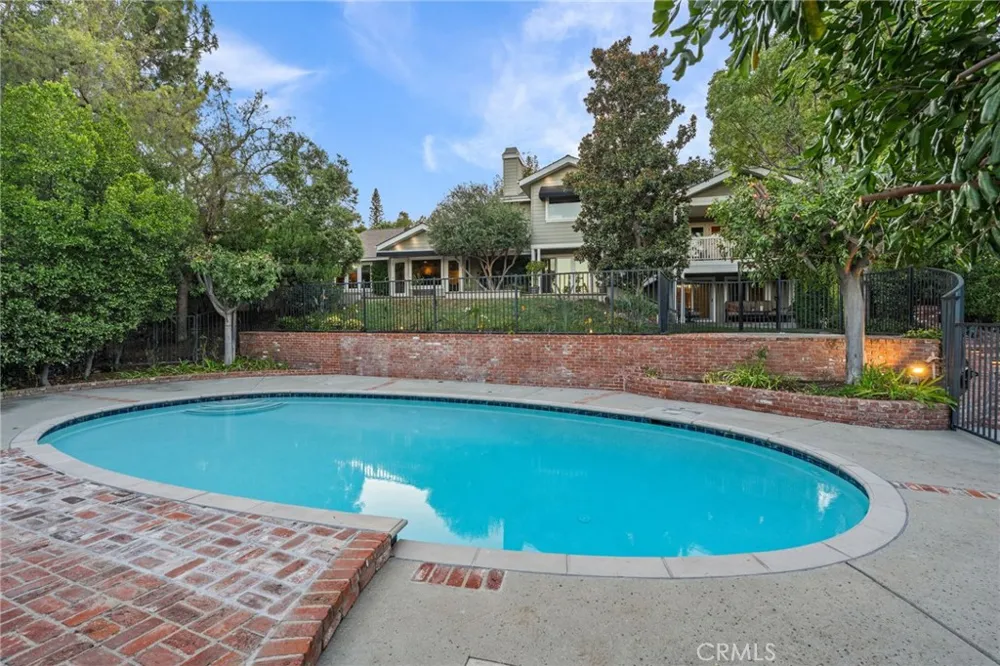 1738 Rocky Fullerton, CA 92831