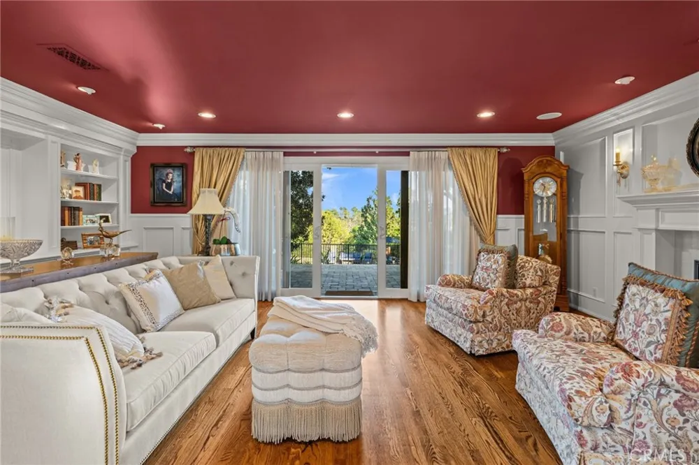 1738 Rocky Fullerton, CA 92831