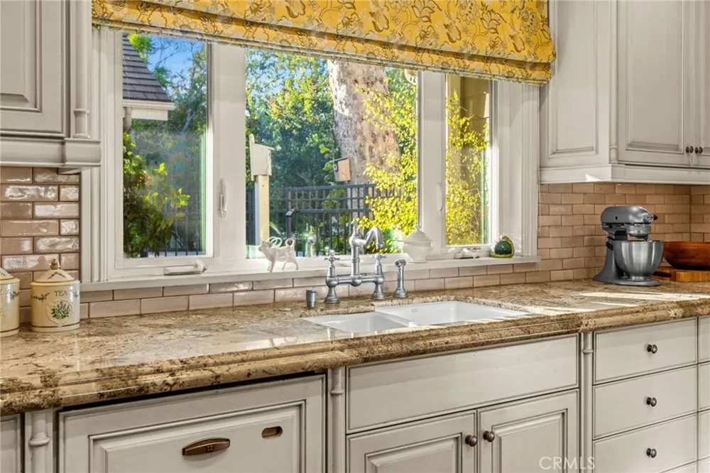 1738 Rocky Fullerton, CA 92831