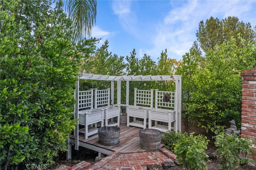 1738 Rocky Fullerton, CA 92831