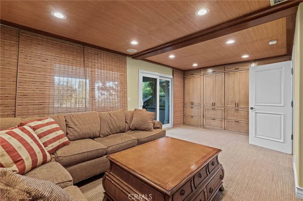 1738 Rocky Fullerton, CA 92831