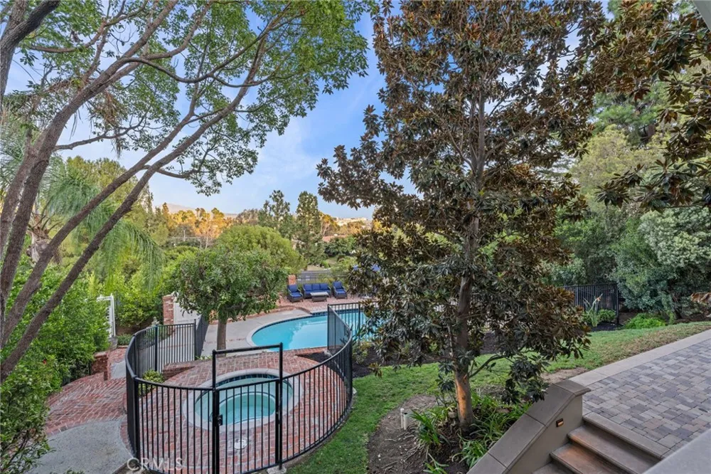 1738 Rocky Fullerton, CA 92831