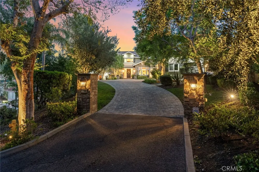 1738 Rocky Fullerton, CA 92831