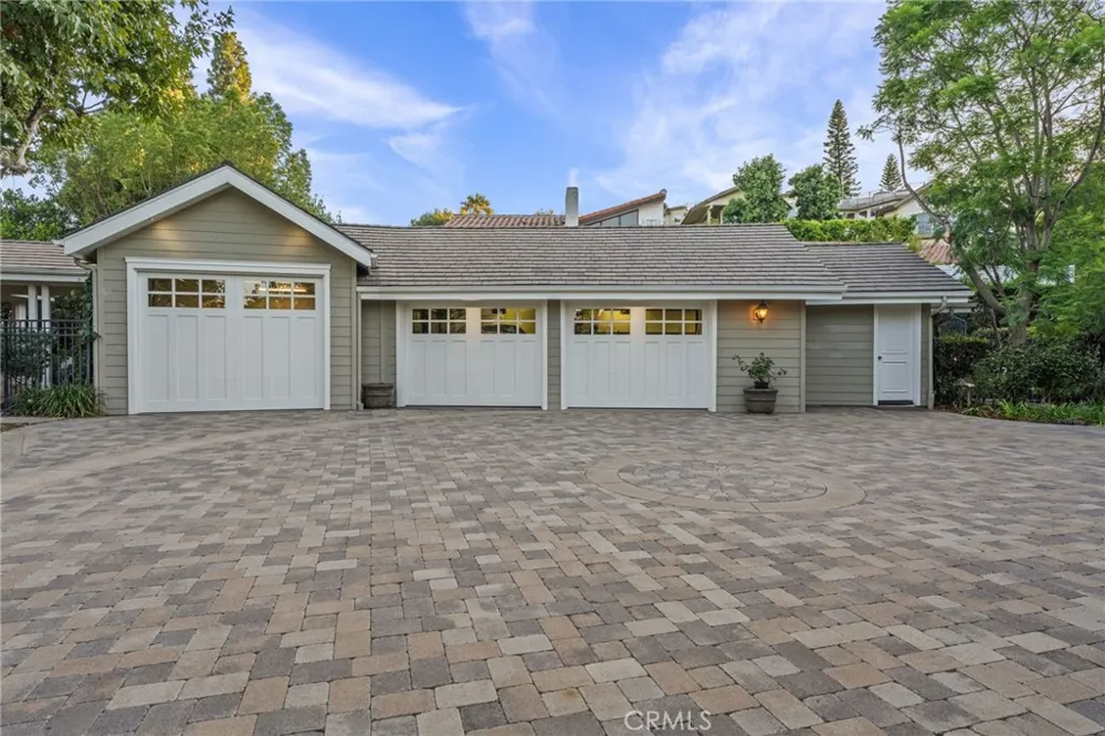 1738 Rocky Fullerton, CA 92831