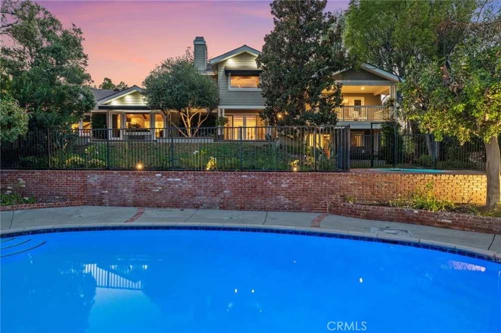 1738 Rocky Fullerton, CA 92831