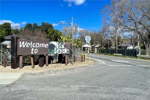 Loma Verde Mountain way