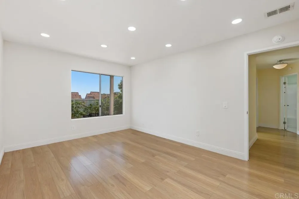 735 Buena Tierra Way #356 Oceanside, CA 92057