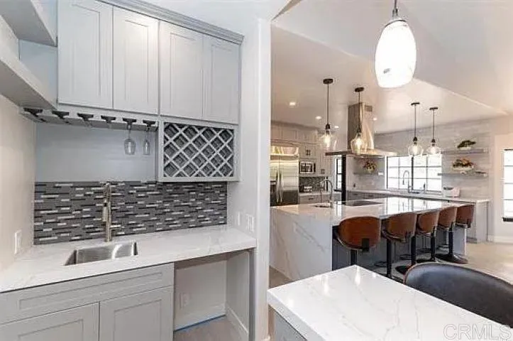 29979 Robbie Lane Vista, CA 92084