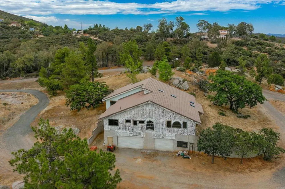 23660 Old Ranch Rd Alpine, CA 91901