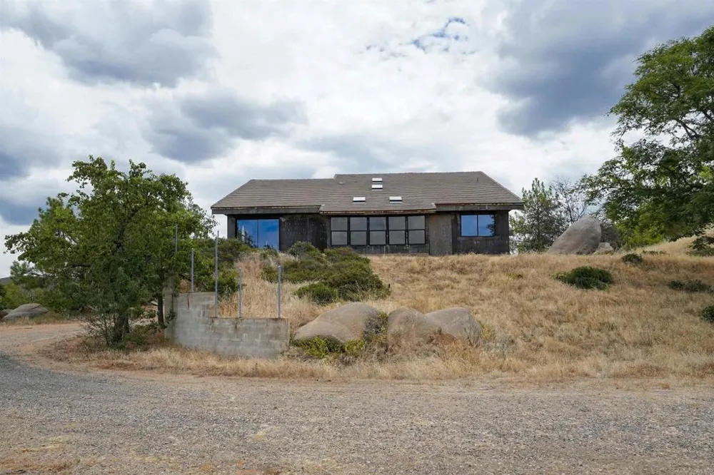 23660 Old Ranch Rd Alpine, CA 91901