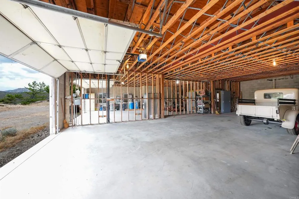 23660 Old Ranch Rd Alpine, CA 91901