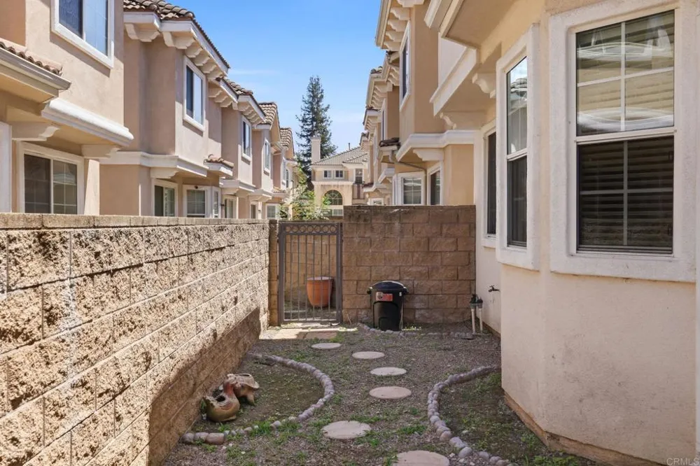 454 W Duarte Road #B Arcadia, CA 91007