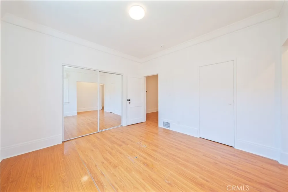 325 W Ramona Alhambra, CA 91803