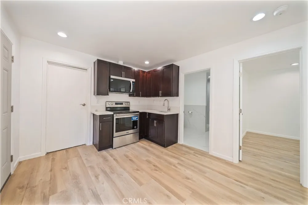 325 W Ramona Alhambra, CA 91803