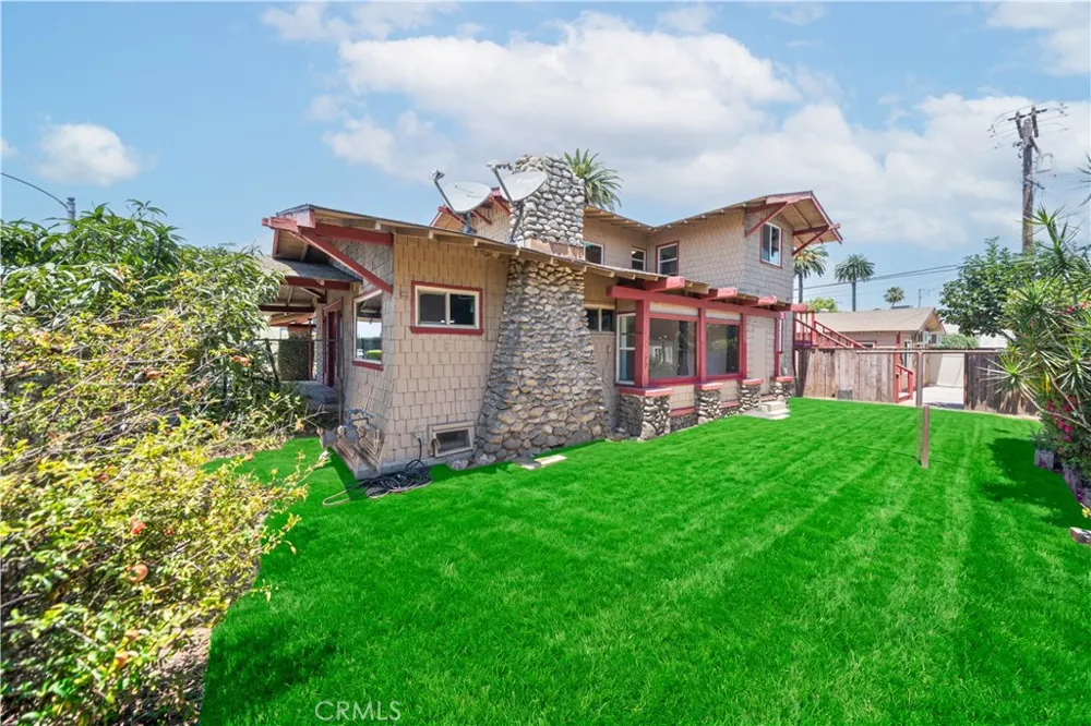 325 W Ramona Alhambra, CA 91803