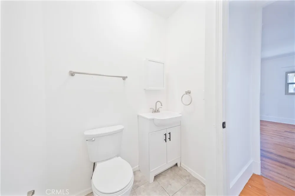 325 W Ramona Alhambra, CA 91803