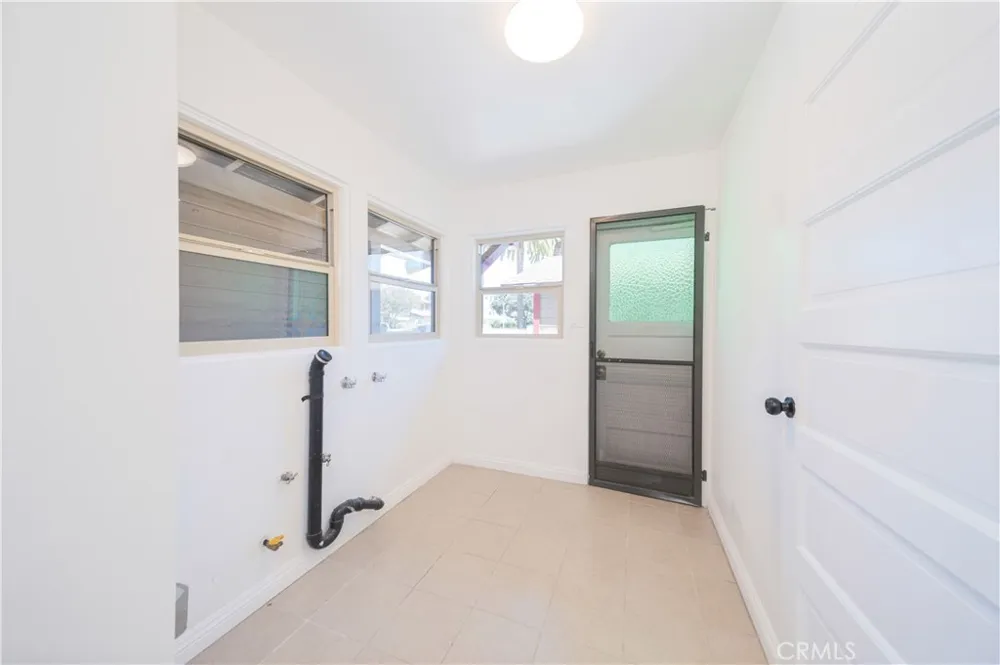 325 W Ramona Alhambra, CA 91803