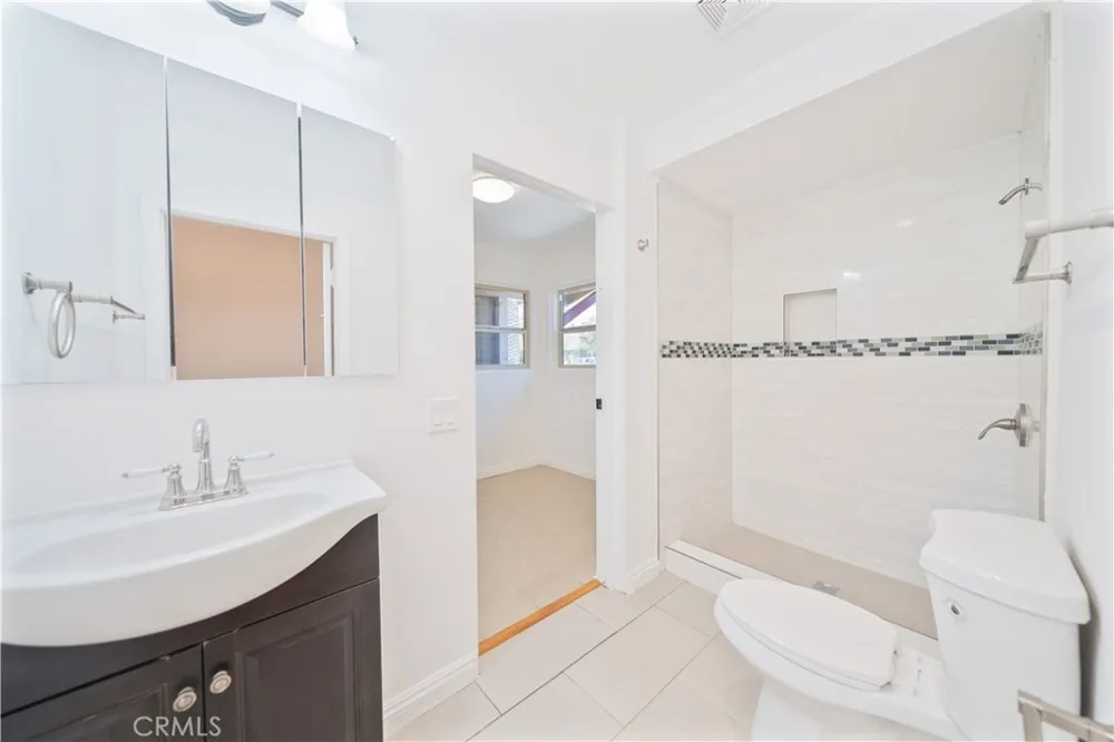325 W Ramona Alhambra, CA 91803