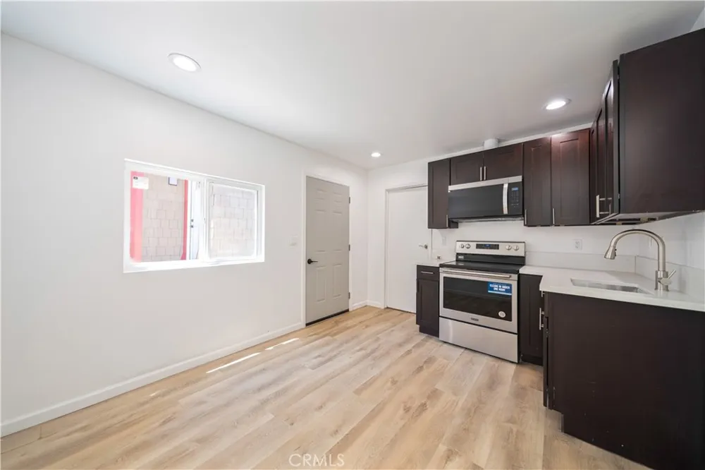 325 W Ramona Alhambra, CA 91803
