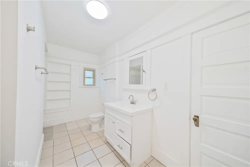 325 W Ramona Alhambra, CA 91803