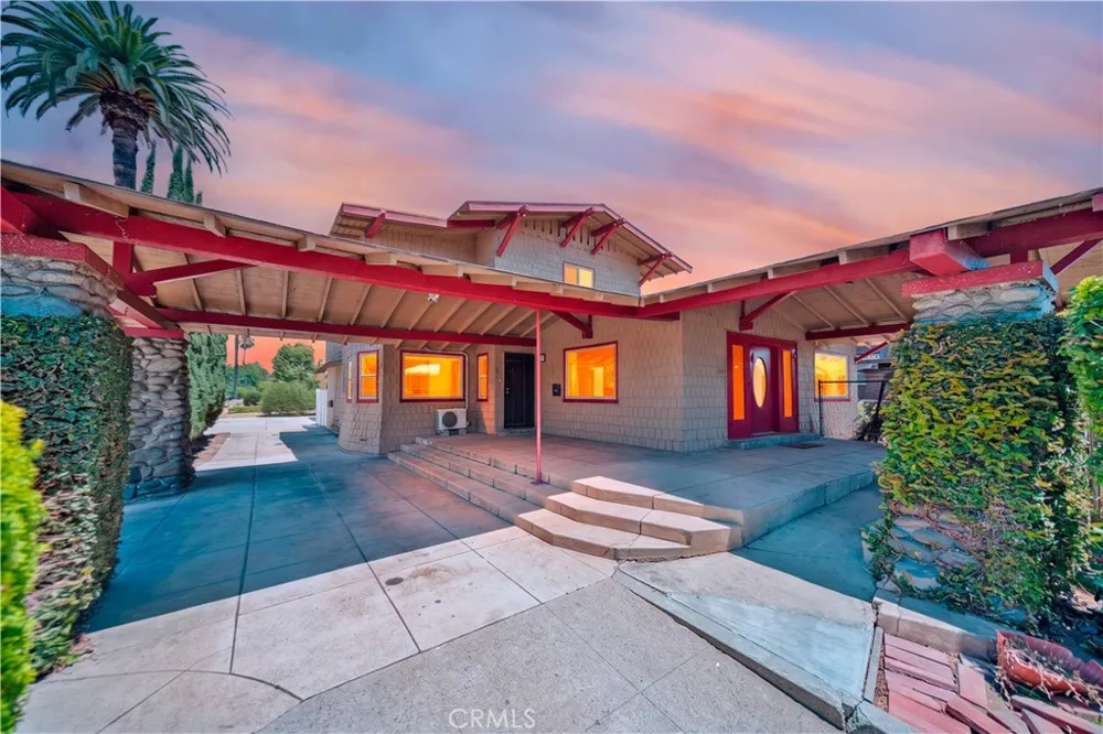 325 W Ramona Alhambra, CA 91803