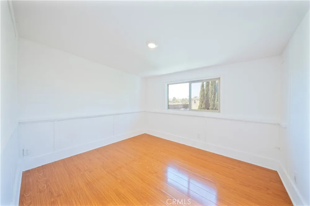 325 W Ramona Alhambra, CA 91803
