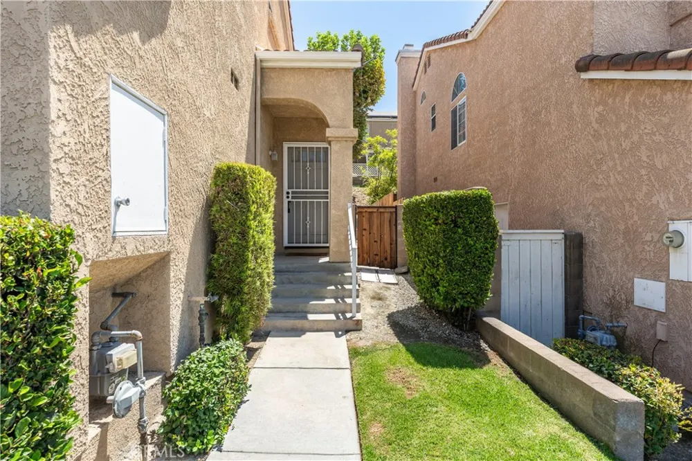 106 Tanglewood Street La Puente, CA 91744