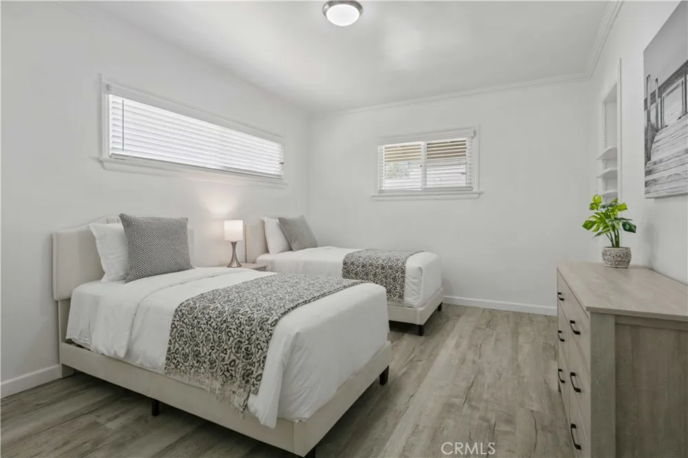 15059 Oro Grande Street Sylmar, CA 91342
