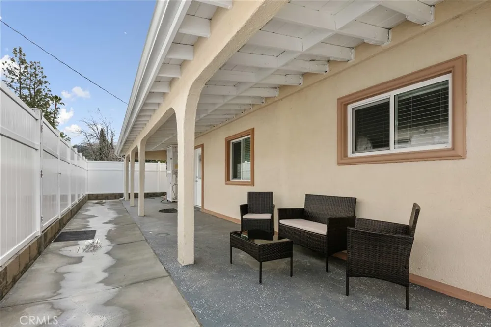 15059 Oro Grande Street Sylmar, CA 91342