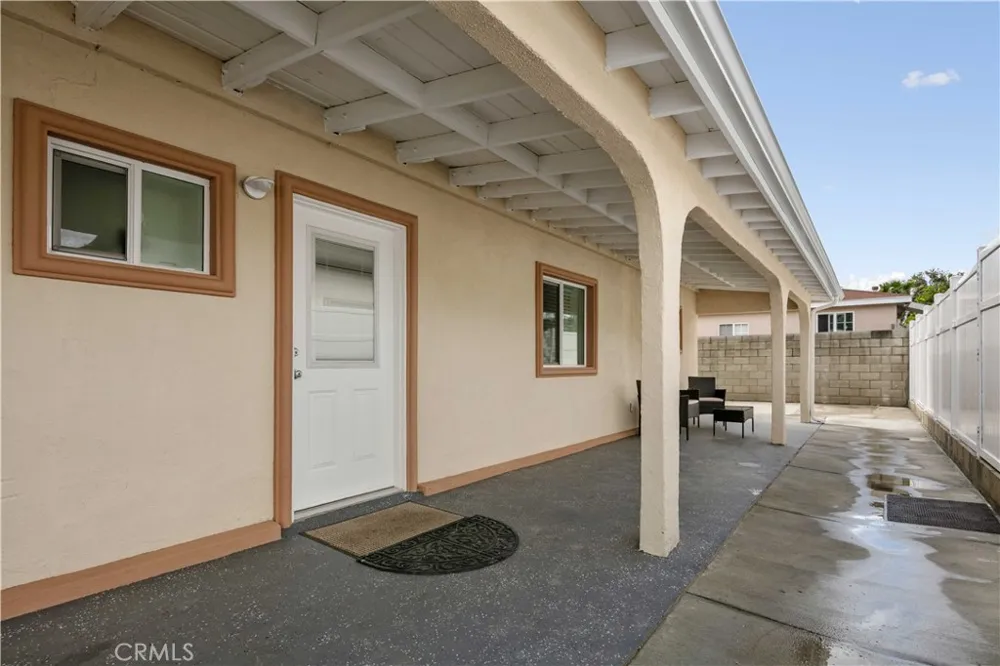 15059 Oro Grande Street Sylmar, CA 91342